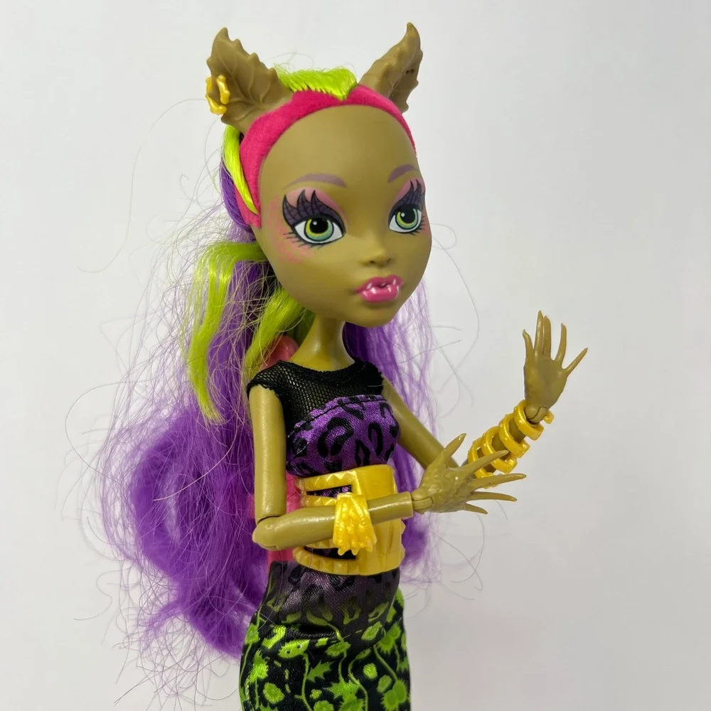 Monster High Freaky Fusion Clawvenus Doll Hybrid 11